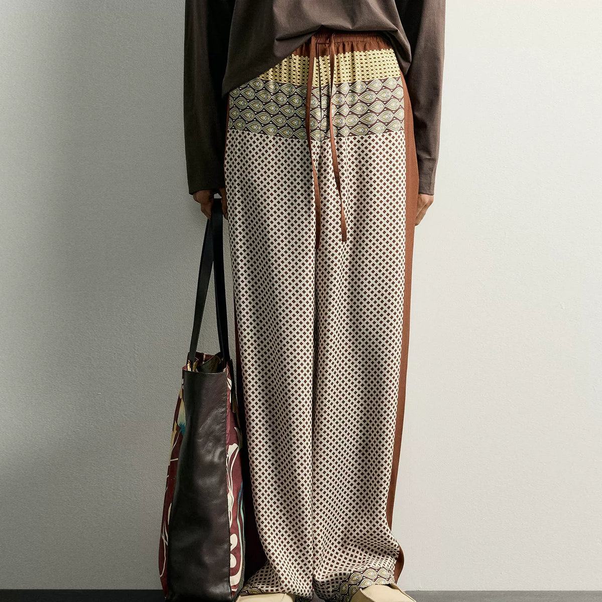 Contrast Short-Sleeve Shirt & Drape Trousers Set