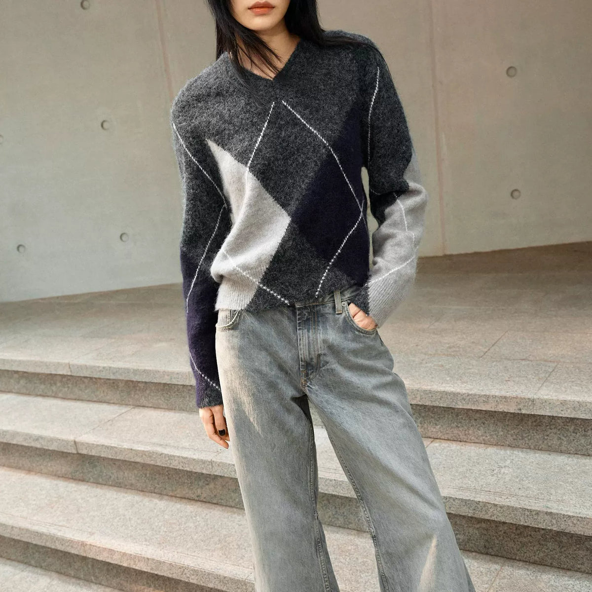 Diamond Pattern Faded Knit Sweater