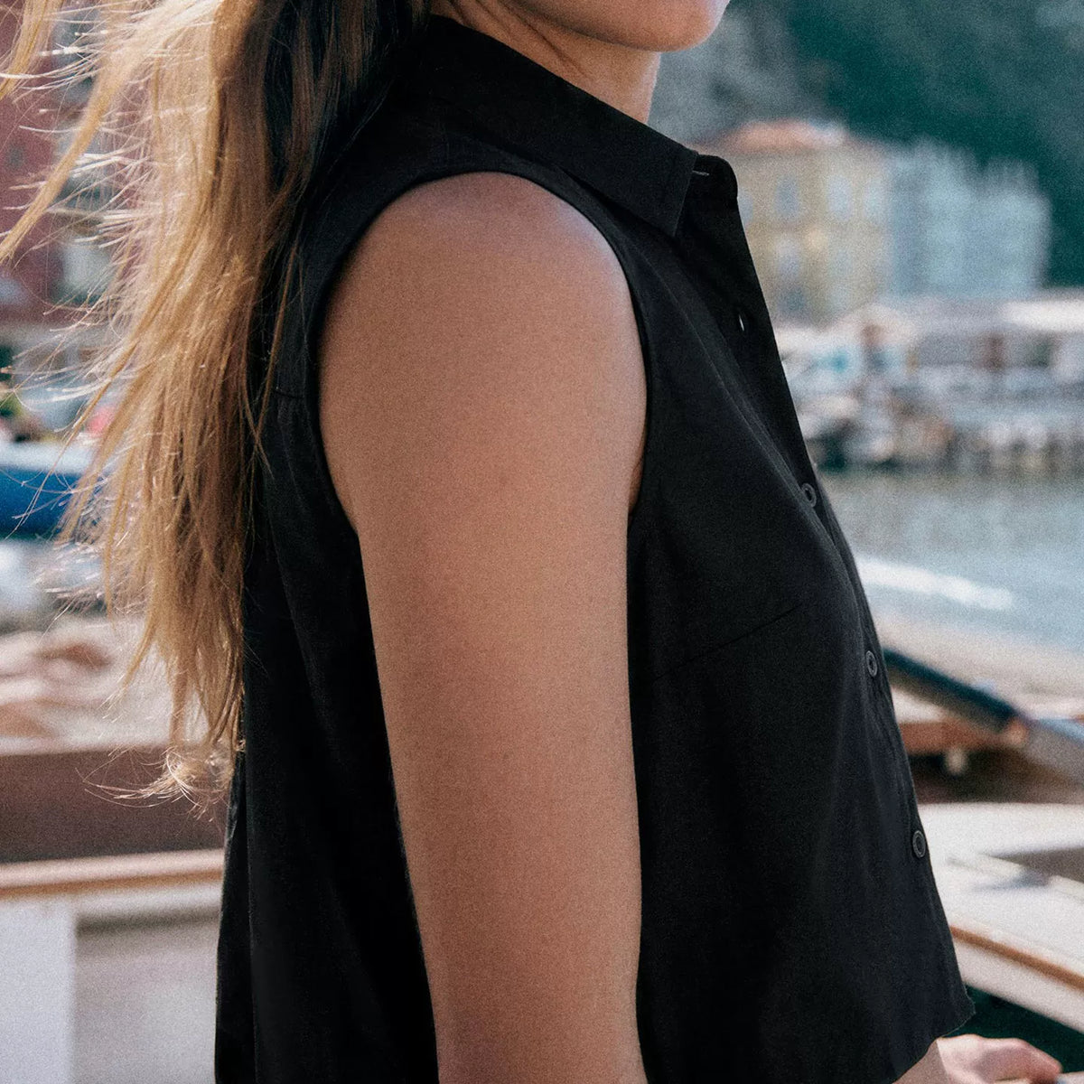 Sleeveless Collared Sculpted-Back Top