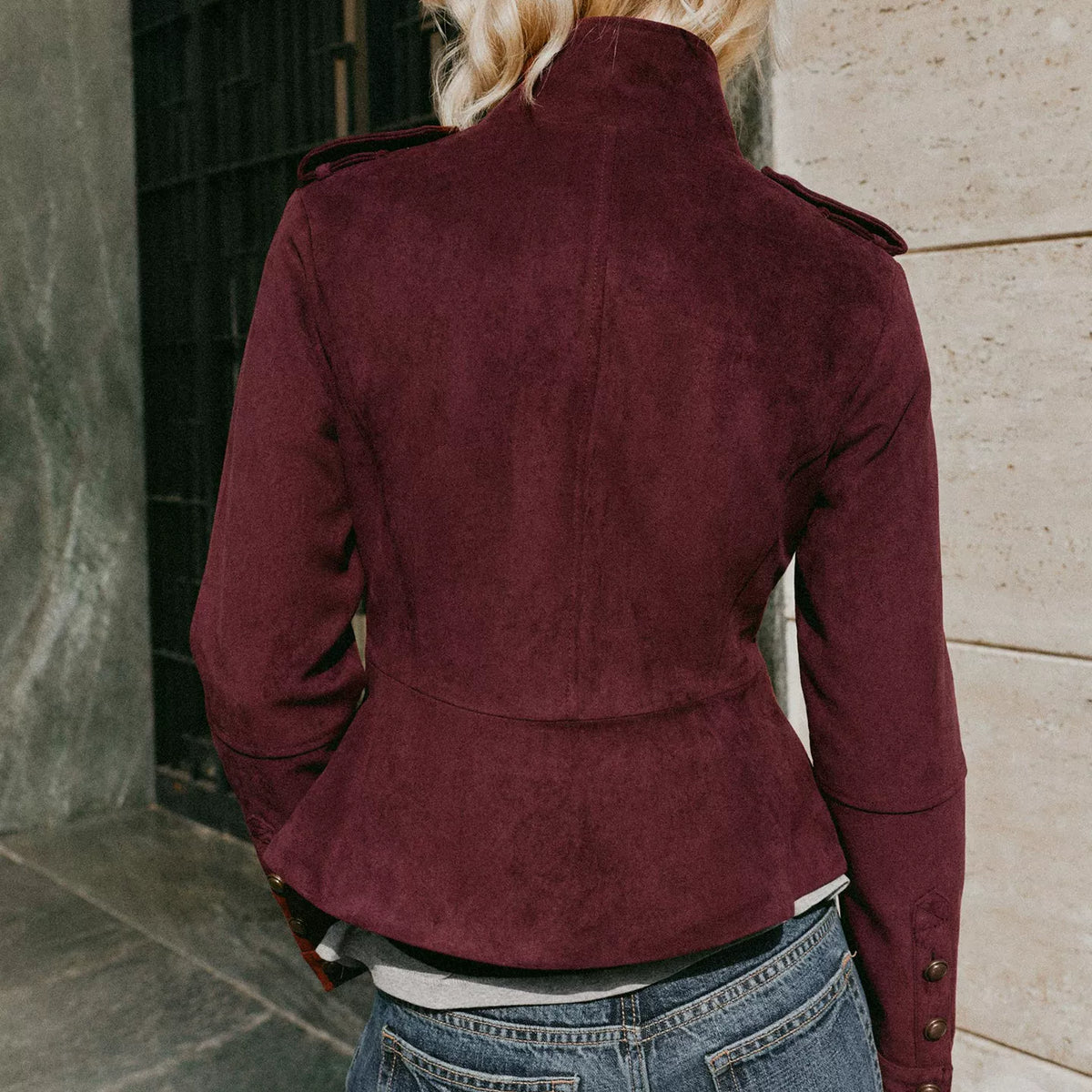 Rope-Knot Closure Jacket