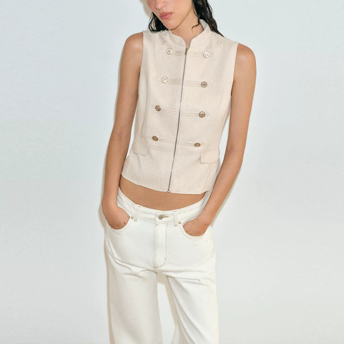 Knot-Button Sleeveless Vest Top