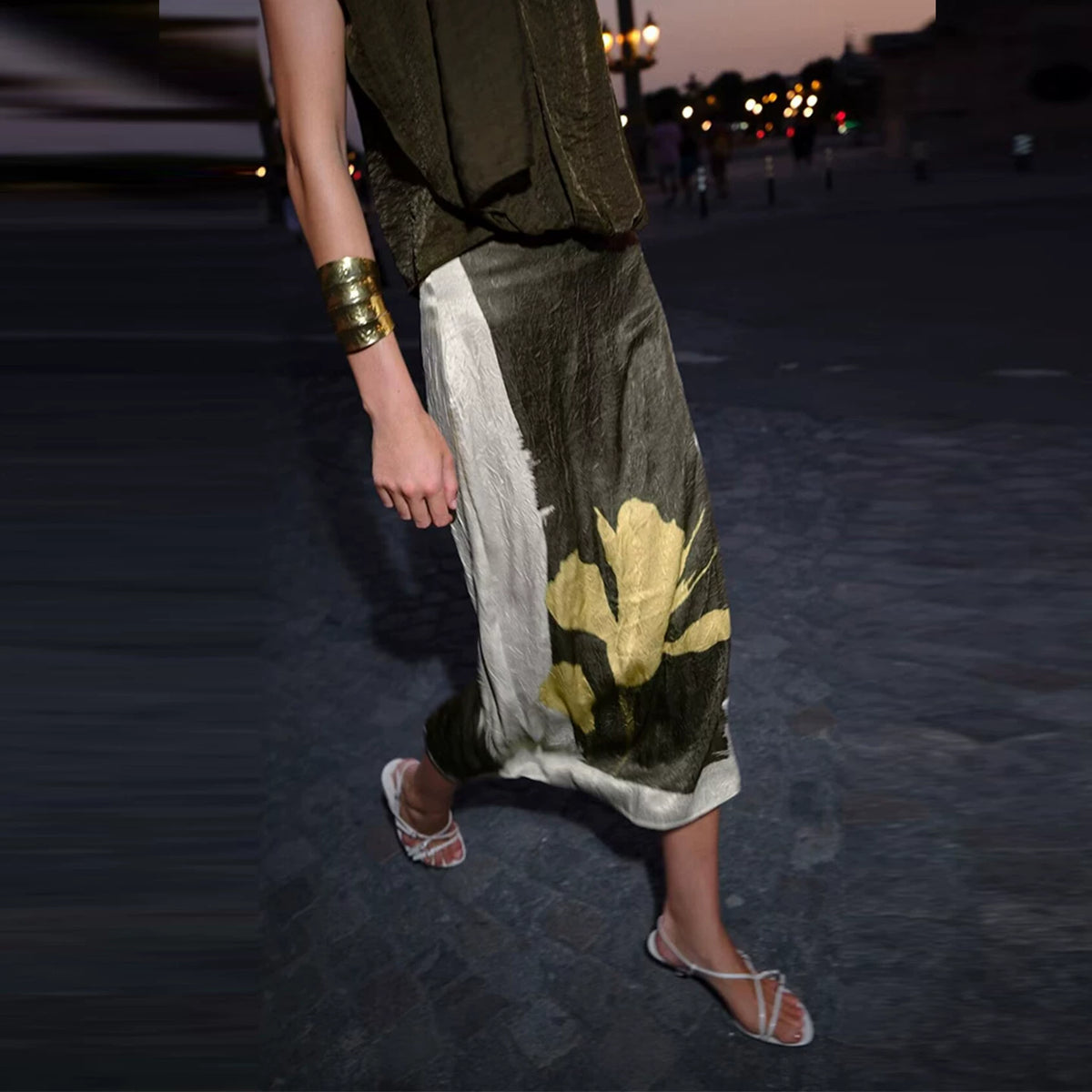 Printed Crinkle Midi Skirt