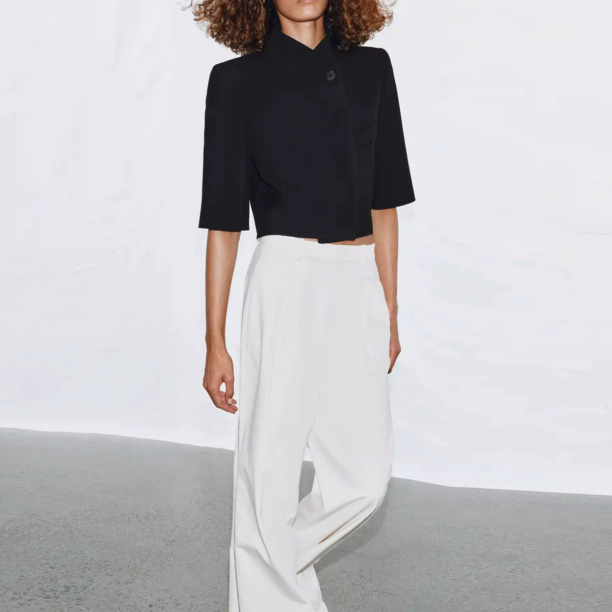 Short-Sleeve Cropped Blazer
