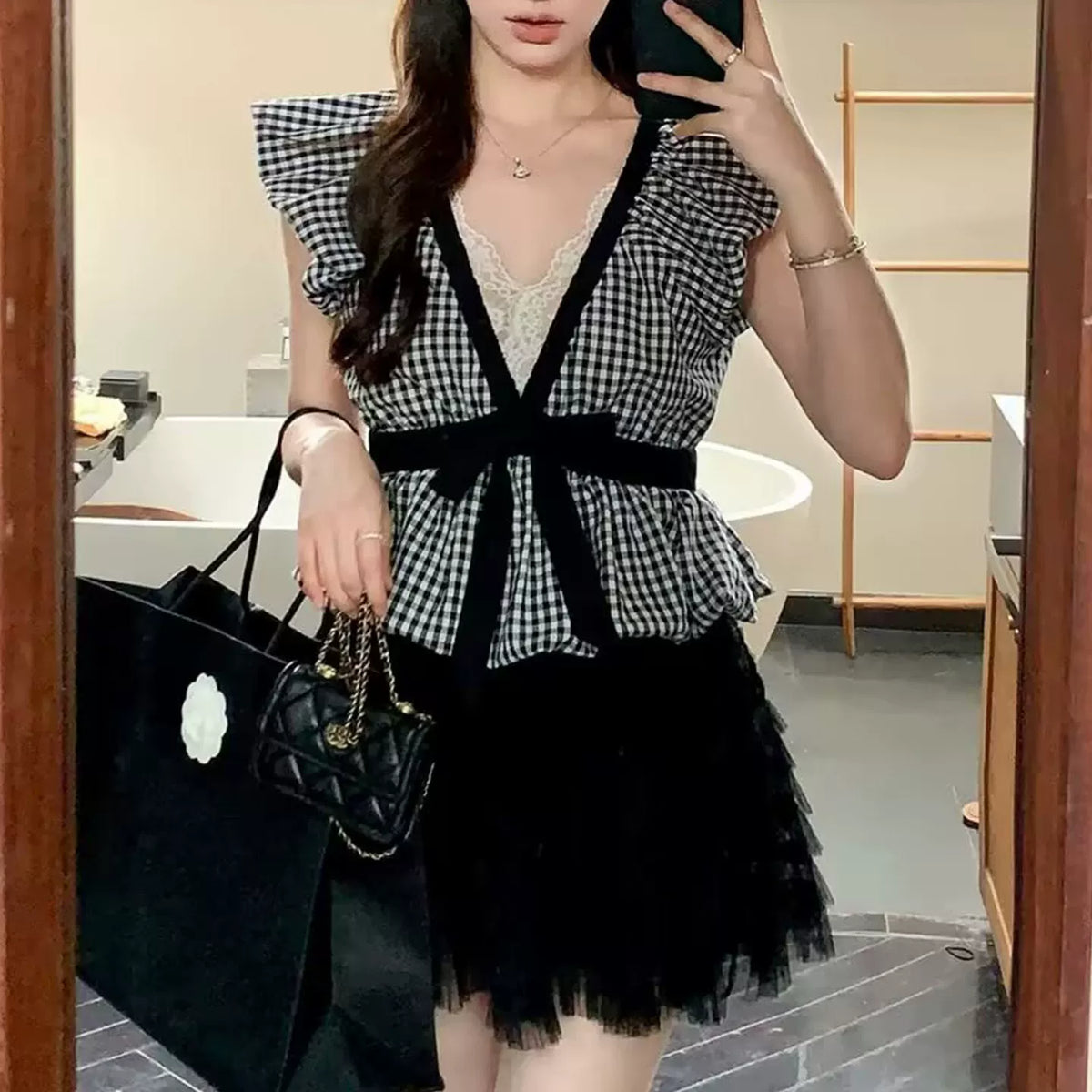 Check Balloon Shirt With Bow