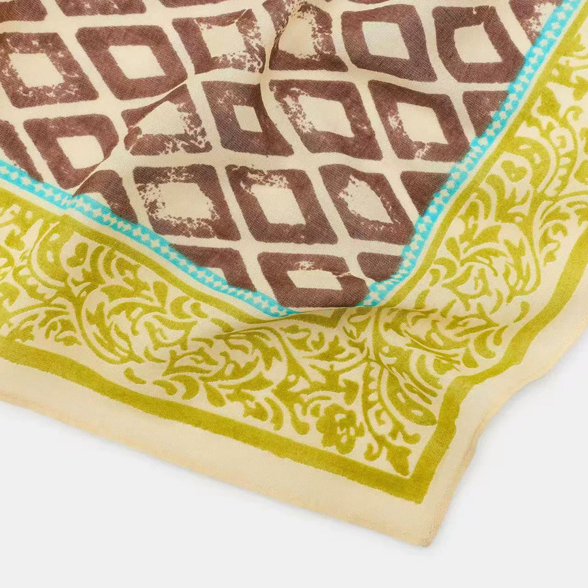Diamond-Print Headscarf