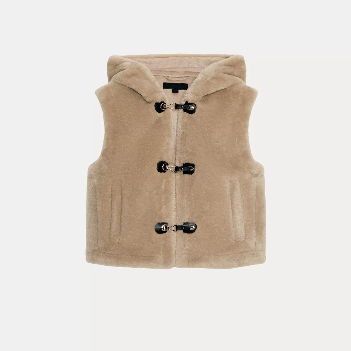 Knotted Fleece Vest