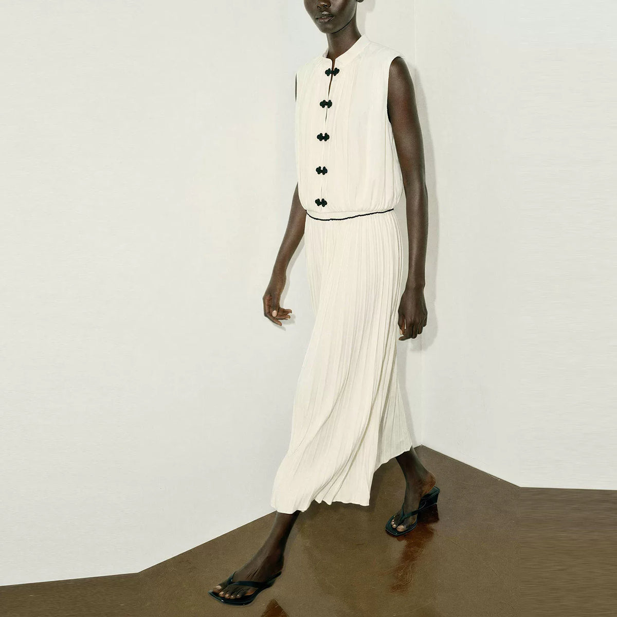 Knot-Button Top and Contrast Midi Skirt Set
