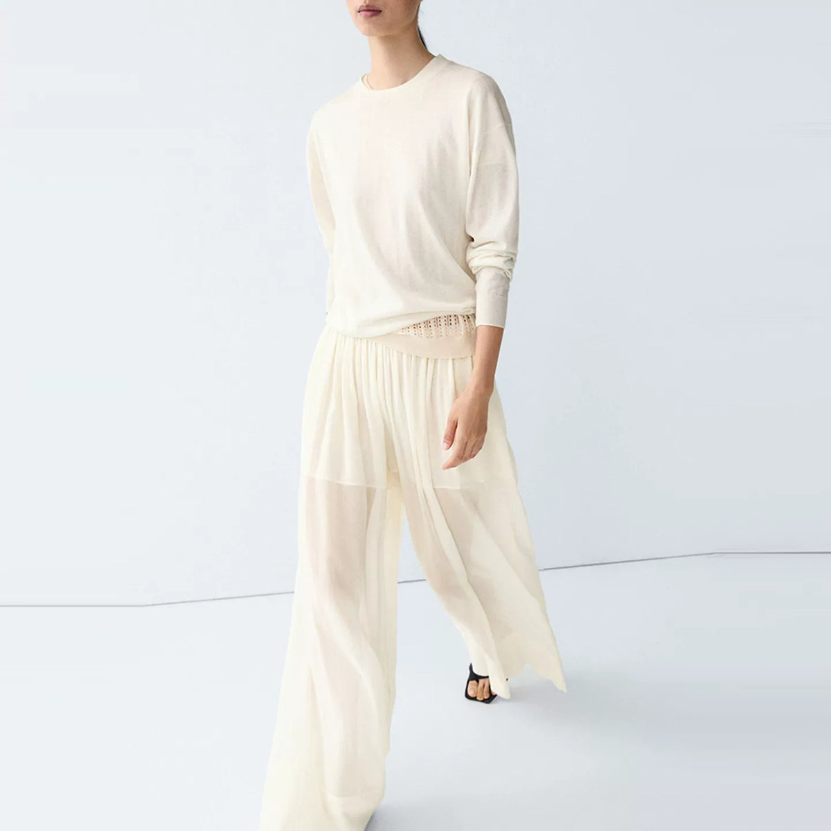 Crew Neck Long-Sleeve Knit Sweater