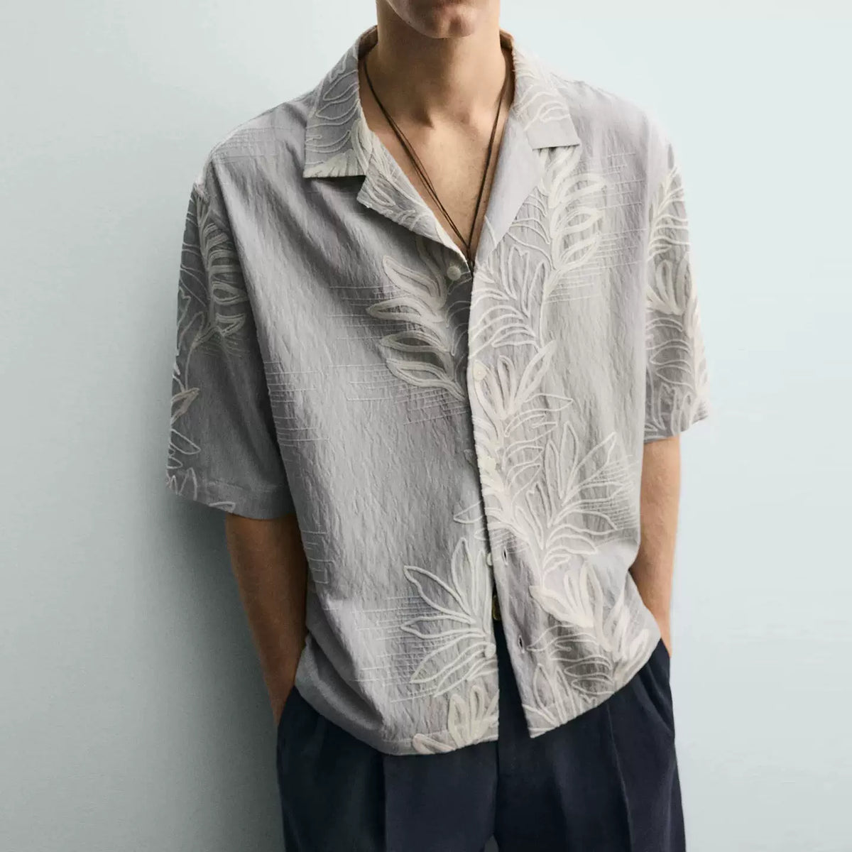 Jacquard Leaf Embroidered Short-Sleeve Shirt