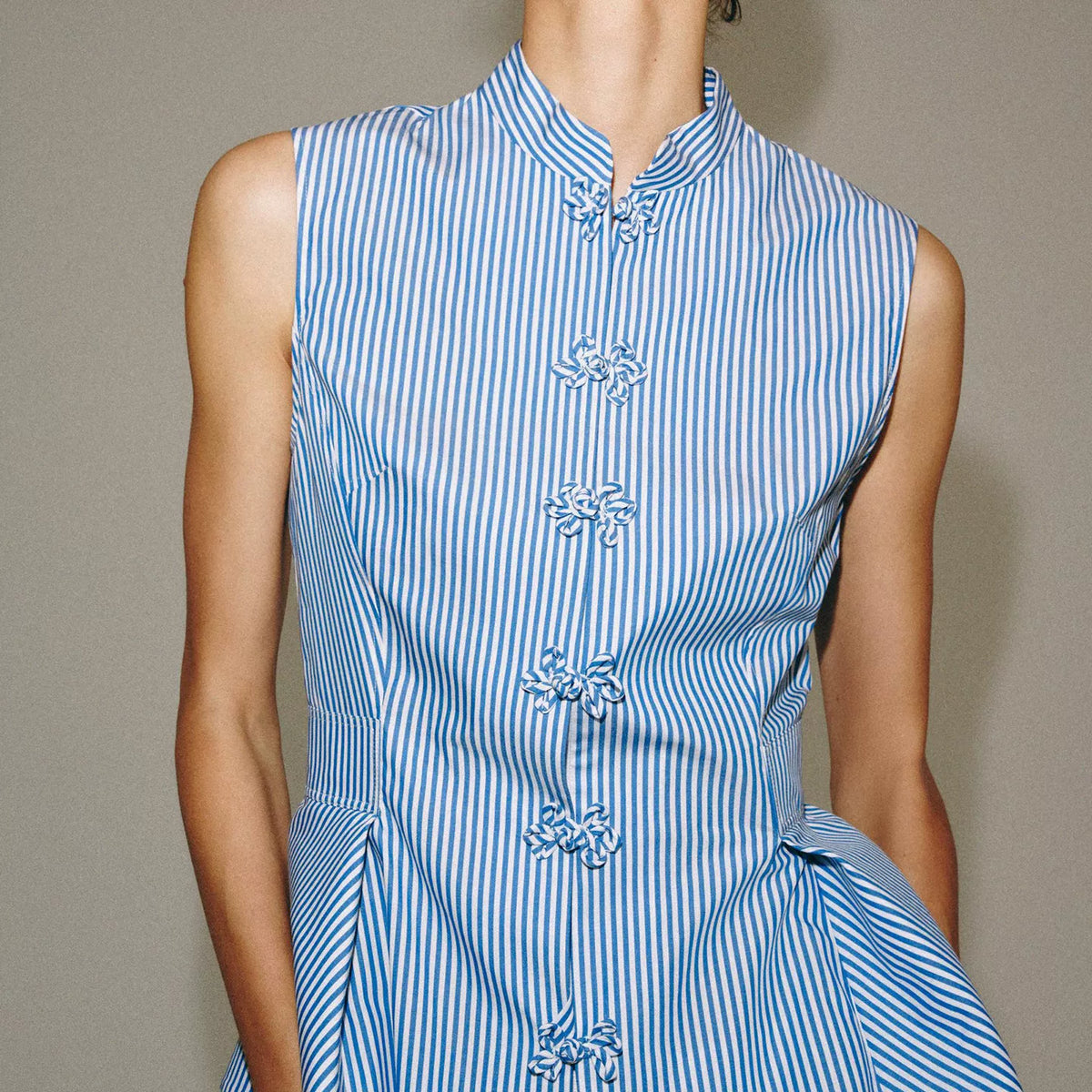 Striped Sleeveless Crew Neck Shirt